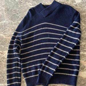 Blue and white striped turtle neck